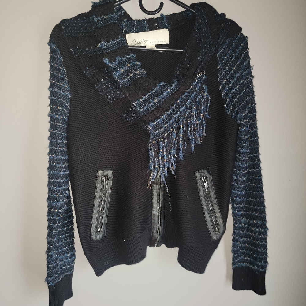 Curio Newyork Shag Sweater Size Medium Pre Owned